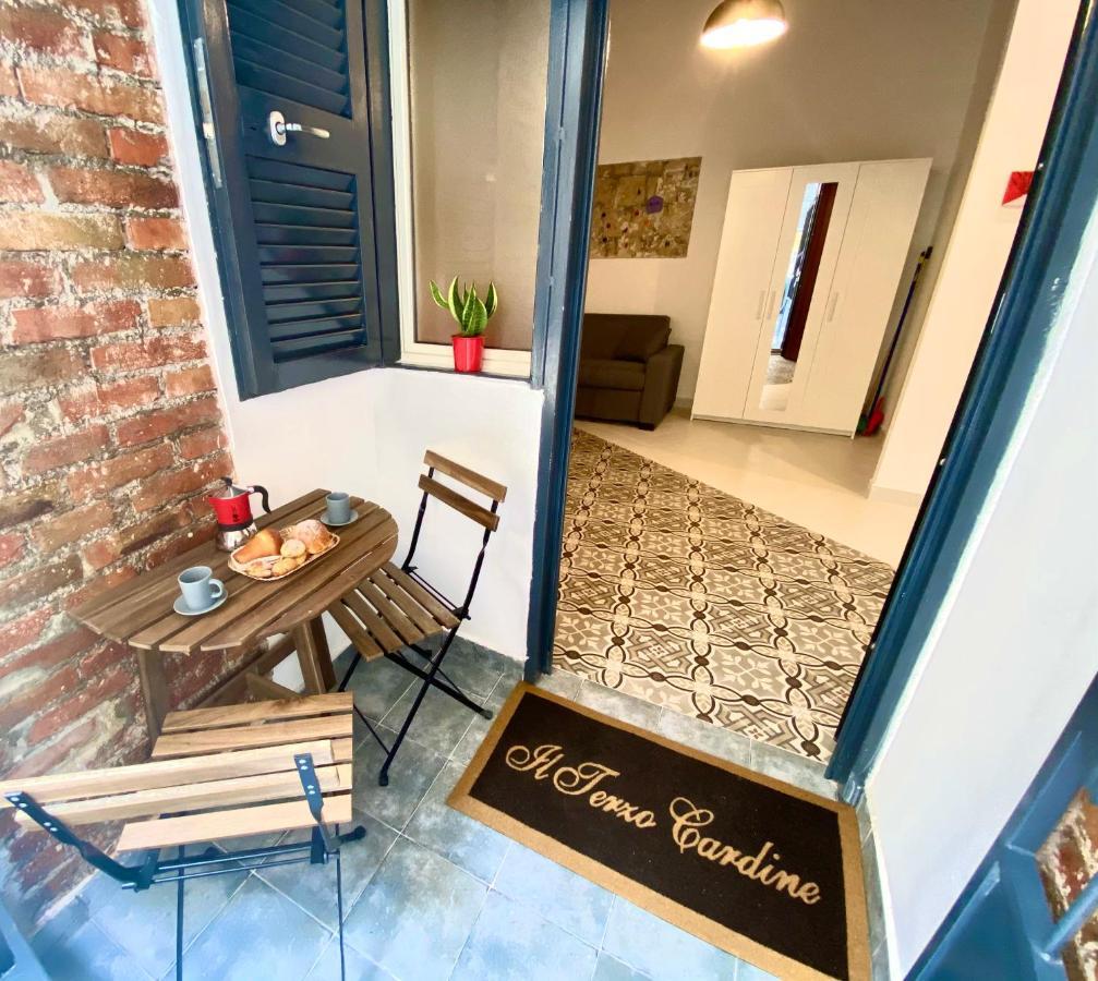 Il Terzo Cardine Apartment Наполи Екстериор снимка