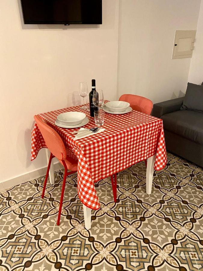 Il Terzo Cardine Apartment Наполи Екстериор снимка